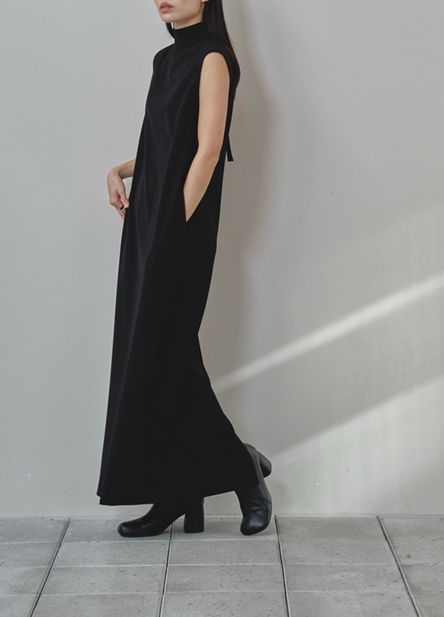 簡約立領長洋裝